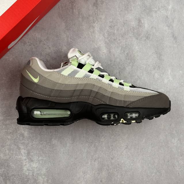 本地 核心私 Nike Air Max 95 复古减震 休闲运动气垫跑鞋 经典重温 外单专供大厂出品 品质稳定 一百余色 终端操作 鞋款设计灵感源于人体构造 中