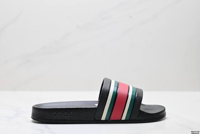 真标Gucci古驰 Pursuit Web 百搭 织带装饰 一字拖鞋 尺码:39-44 Id:Dgf117-Gj D