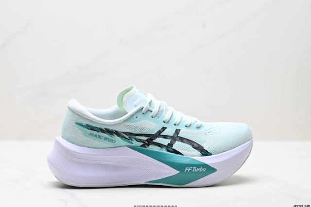 公司级Asics 亚瑟士Magic Speed 4稳定跑鞋鞋面 采用双层提花网面设计 提高包裹性和透气性 后跟搭载稳定系统科技T-Gel提升整体支撑力和结构感