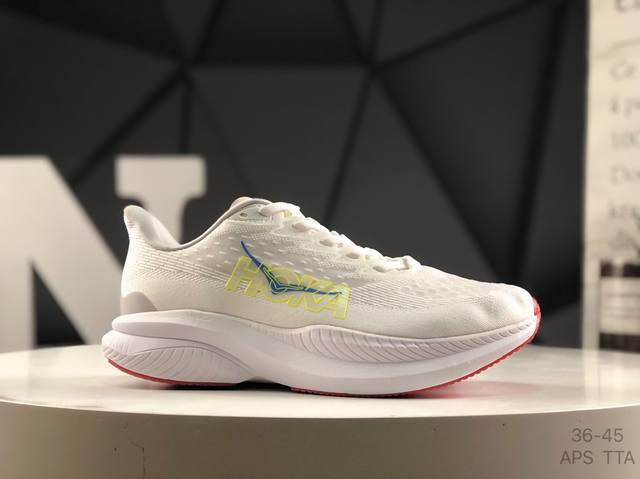 真标带半码小红书推荐Hoka W Mach 6全新配色 这个品牌来自于新西兰的毛利语，Hoka表示大地，One One表示飞越，连起来就是飞越地平线，One O