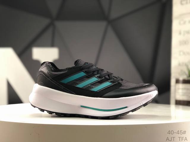 阿迪达斯 Adidas Equipmentagravic 舒适百搭防涓耐磨 低帮跑步鞋 货号：Jh6113 尺码：40-45 半 Ajt Tfa