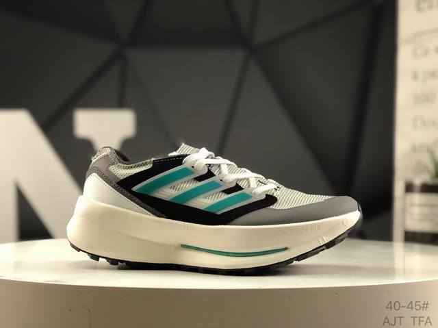 阿迪达斯 Adidas Equipmentagravic 舒适百搭防涓耐磨 低帮跑步鞋 货号：Jh6114 尺码：40-45 半 Ajt Tfa