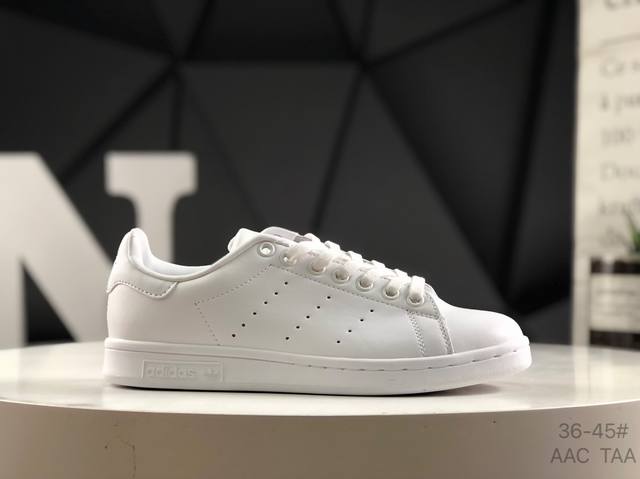 真标带半码 阿迪达斯 Adidas Stan Smith 史密斯 系列 休闲百搭板鞋 货号：S75104 码数：36-44 半 Aac Taa