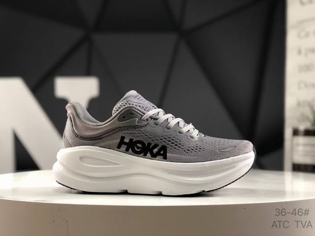 Hoka M Bondi 9全新配色 这个品牌来自于新西兰的毛利语，Hoka表示大地，One One表示飞越，连起来就是飞越地平线，One One不是读作“万万