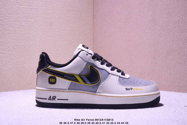 真标耐克Nike Air Force 7空军一号低帮百搭休闲运动板鞋。柔软、弹性十足的缓震性能和出色的中底设计，横跨复古与现代的外型结合，造就出风靡全球三十多年