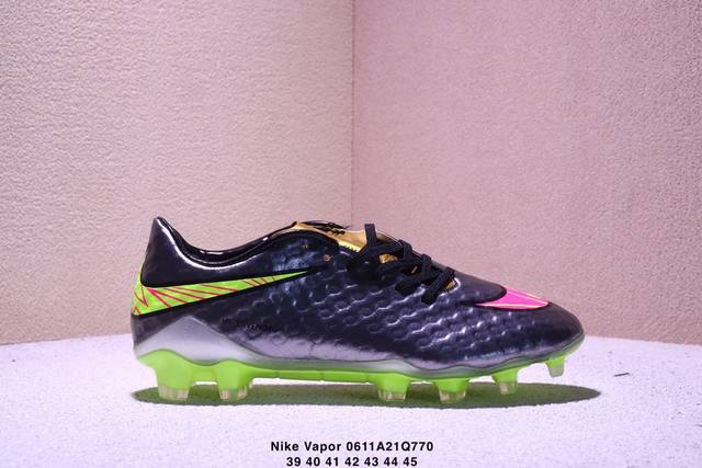 耐克 Nike Vapor 毒蜂 Fgacademy Mercurial Dream Speed 耐克C罗系列 中帮男子人造草地足球鞋 训练鞋 长钉鞋底慢跑鞋。