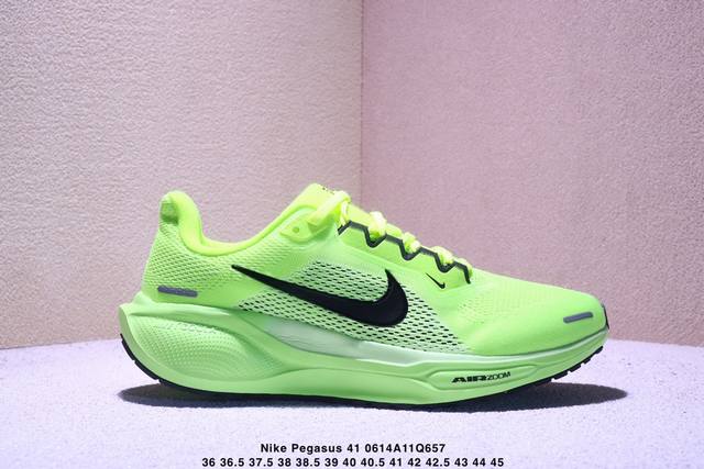 Nike 耐克 原楦原纸版数据开发，采用全新热熔工艺组合双层超轻透气网织布鞋面材质，内里嵌入定型海绵，全掌型 Reactx 泡绵中底，外置防滑耐磨橡胶底片颠覆式