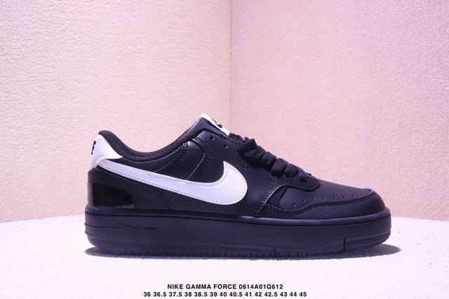 耐克W Nike Gamma Force兼顾舒适脚感和出众风范，演绎匠心之作。结构性的支撑贴合感结合复古篮球设计，塑就场外全明星风范。 货号：Fq2766- 尺