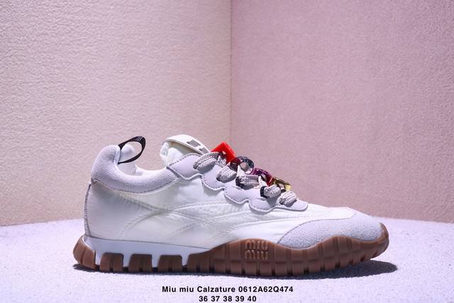 Miu Miu Calzature Donna德训平底休闲生活鞋 尺码：36～40 Xm0614Q474
