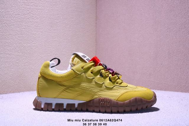 Miu Miu Calzature Donna德训平底休闲生活鞋 尺码：36～40 Xm0614Q474