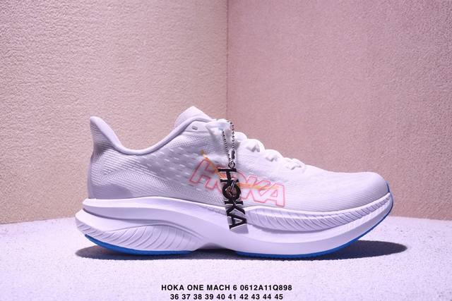 公司级Hoka One One Mach 6 低帮专业越野跑步鞋 实拍首发 相较于前几代Mafate包裹感更好 跟其他系列比起来更加舒适 鞋底防滑性能在下坡的石