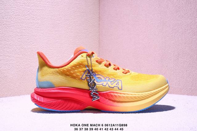 公司级Hoka One One Mach 6 低帮专业越野跑步鞋 实拍首发 相较于前几代Mafate包裹感更好 跟其他系列比起来更加舒适 鞋底防滑性能在下坡的石
