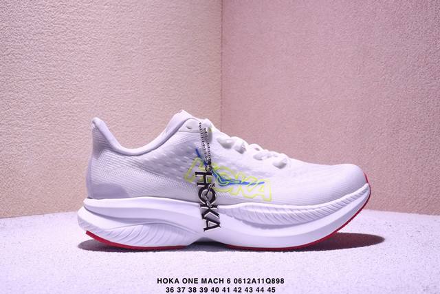 公司级Hoka One One Mach 6 低帮专业越野跑步鞋 实拍首发 相较于前几代Mafate包裹感更好 跟其他系列比起来更加舒适 鞋底防滑性能在下坡的石