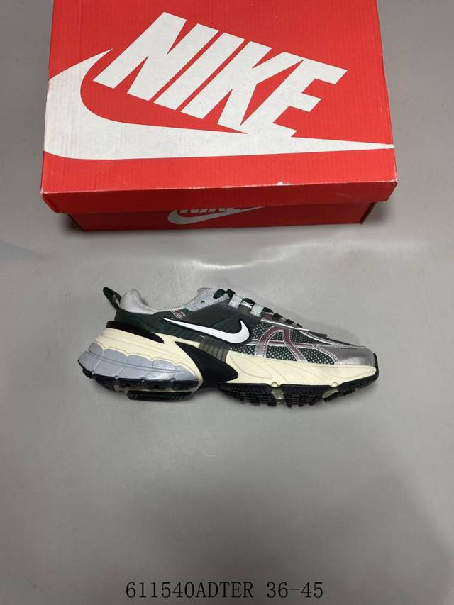 Nike 耐克 Nike V2K Run跑步鞋 复古风潮 网面透气运动鞋 货号 Fn5703-400 611540Adter 36-45
