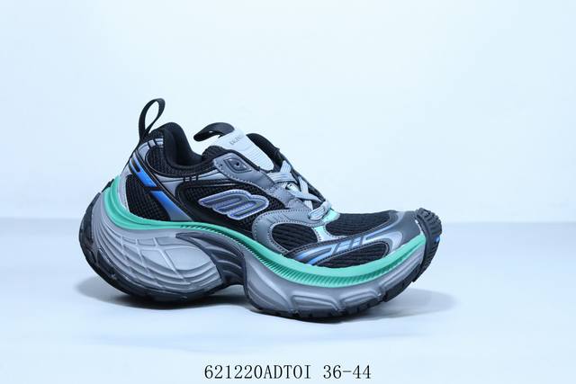 巴黎世家十代新款10Xl Balenciaga 10Xl 纯原版本强势出货 重工打造 所有配件均通过定做出产正品裁片 正确字体电绣 粗细、位置、大小正确 侧边T