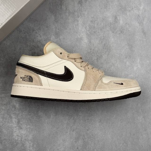 本地 核心私 公司级Nike Air Jordan 1 Low Aj1乔1 北面联名 低帮休闲板鞋 市场唯一独家头层皮打造 原鞋原档案开发 原厂皮料 原档冲孔鞋