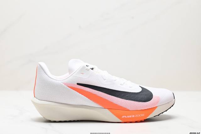 公司级耐克Nike Air Zoom Rival Fly 4超弹透气轻量跑步鞋鞋款搭载 Flyknit 材料 出众弹性 易于穿脱 采用React技术 轻盈耐 跑