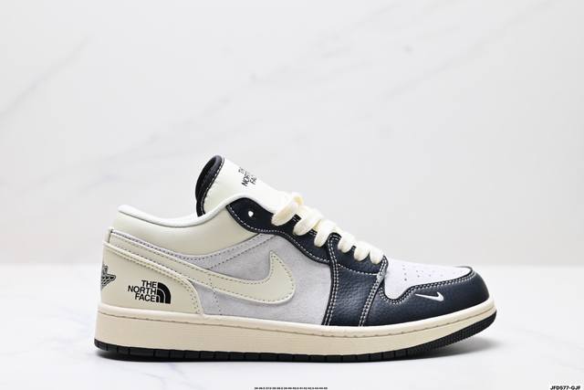 公司级Nike Air Jordan 1 Low Aj1乔1低帮休闲板鞋 同步官方配色 市场唯一独家头层皮打造 原鞋原档案开发 原厂皮料 原档冲孔鞋头 正确满胶