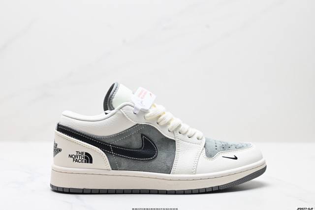 公司级Nike Air Jordan 1 Low Aj1乔1低帮休闲板鞋 同步官方配色 市场唯一独家头层皮打造 原鞋原档案开发 原厂皮料 原档冲孔鞋头 正确满胶