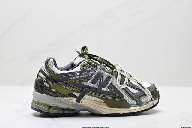 公司级New Balance 1906A 解构绑带 定制款 黑武士 新百伦 都市慢跑减震 低帮跑步鞋 运动兼具匠心 细节彰显品质 衬垫边缘以提供支撑和灵活性 强