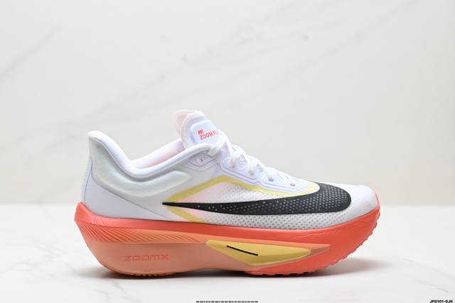 公司级Nk Zoomx Invincible Run Flyknit Fk6 Zoom Fly 6轻量飞织低帮休闲运动慢跑鞋 此鞋专为长跑运动员而生 是为5至1