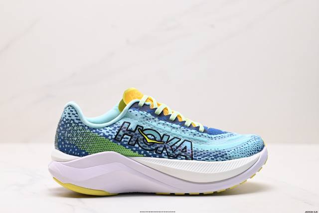 公司级小红书推荐Hoka W Mach X全新配色 这个品牌来自于新西兰的毛利语，Hoka表示大地，One One表示飞越，连起来就是飞越地平线，One One