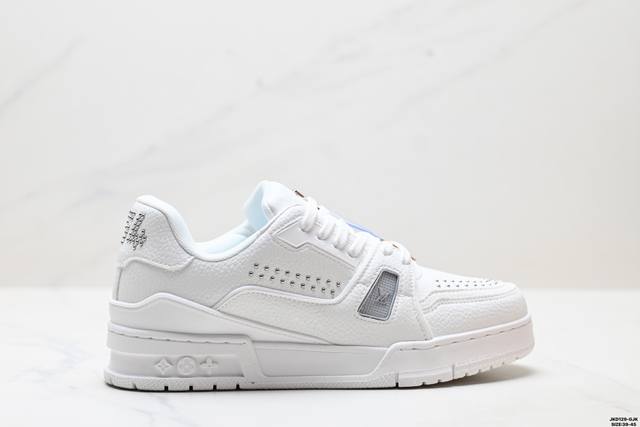 真标Louis Vuitton Trainer Sneaker Low 全新 Lv 路易威登 休闲运动文化百搭板鞋 尺码:39-45 Id:Jkd129-Gjk