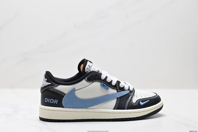 公司级Nike Air Jordan 1 X Travis Scott Aj1倒勾 乔一倒钩 ‘Diy’定制 耐克 低帮文化篮球鞋 完美品质出货 细节如图所示