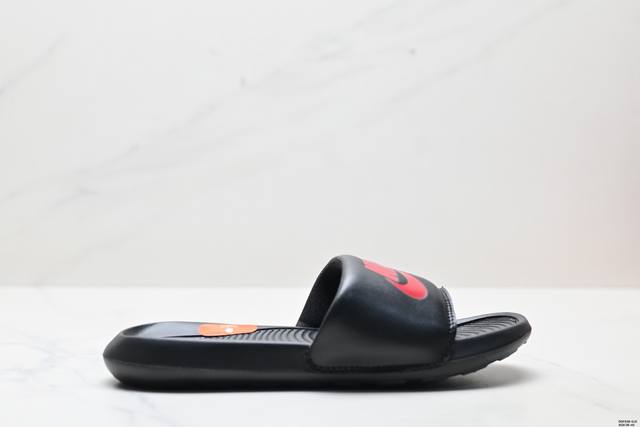 公司级Nike Victori One Slide 耐克 防滑运动拖鞋 货号:Cn9675-001 尺码:36-45 Id:Dgf538-Gjz