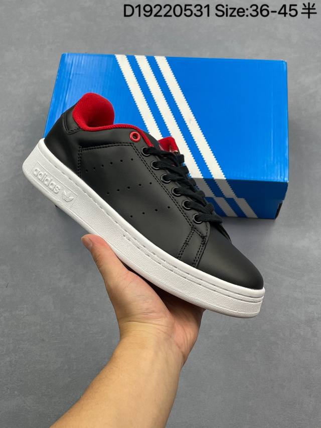 阿迪达斯Adidas三叶草 Stan Smith Pf W 情侣经典 史密斯 休闲运动板鞋 尺码：36-45带半码 编码：D19220531
