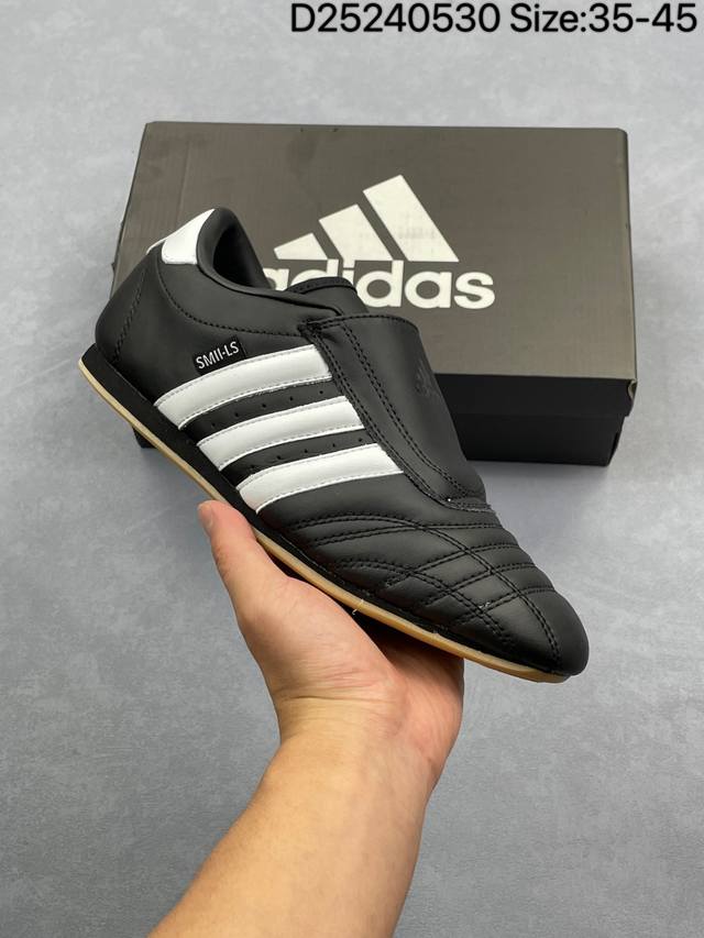 阿迪达斯 Adidas Originals Taekwondo 时尚百搭 防滑 低帮 训练鞋 女款 白色德训鞋 潮运动板鞋。Adidas Martial Art