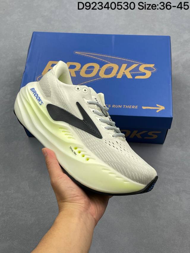 公司级Brooks 布鲁克斯Glycerin Max 超级甘油 厚底马拉松缓震跑鞋 该鞋以厚实的中底和高分子注氮技术为特点 提供极致的缓震性能 鞋面柔软厚实 具