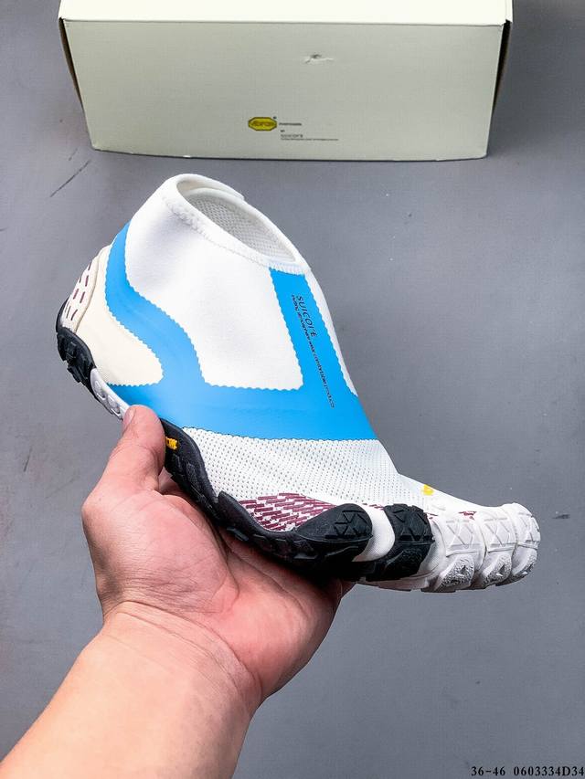 公司级！Suicoke 五指鞋 套脚 防滑 中帮 运动 沙滩鞋 Suicoke是日本一家运动休闲凉鞋品牌 以织带束缚搭配Vibram户外鞋底为主要设计思路 推出