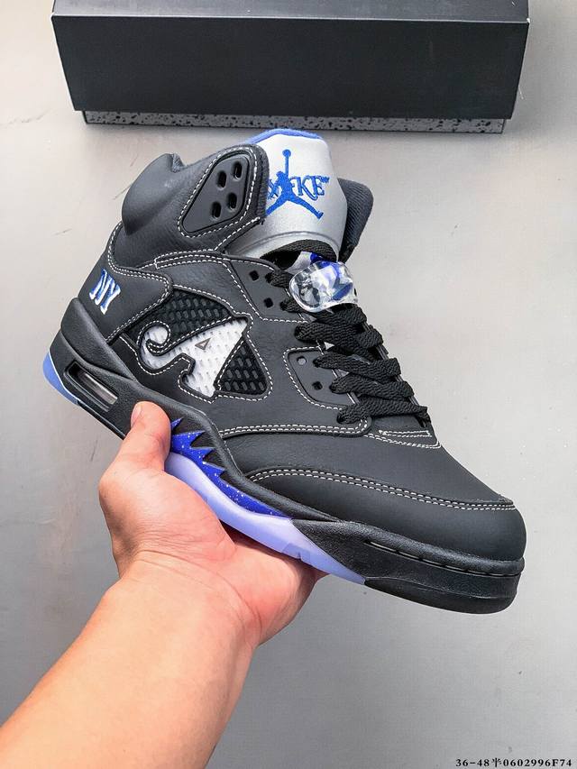 纯原版本！Air Jordan 5 Retro Aj5 乔5 经典篮球鞋！原厂数据 2025最新原厂底模 原纸板楦头开发 进口头层皮料 完美鞋型匹配公司货 正确