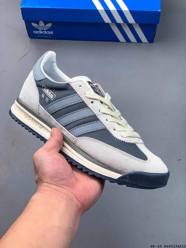 集图 阿迪达斯Adidas Sl 72 Rs 全新重置版本，将这款复古鞋型用尼龙材质呈现，最终拼接麂皮材质，让该鞋型上脚既有舒适透气性又有满满的复古质感 060