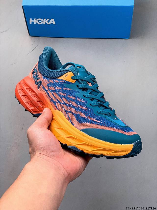 集图 Hoka One One Speedgoat 5 户外越野跑步鞋 飞速羚羊 5 系列 新一代工程网纱鞋面 在确保鞋面稳定性的同时减少了固定胶条的使用 鞋面