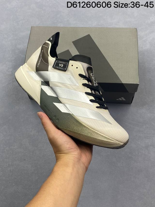 公司级Adidas Adizero Adios Pro 4M 马拉松飞线贾卡轻质透气休闲运动跑步鞋 采用双层透气网纱 Flywire动态飞线绑缚鞋面材质 内置Z