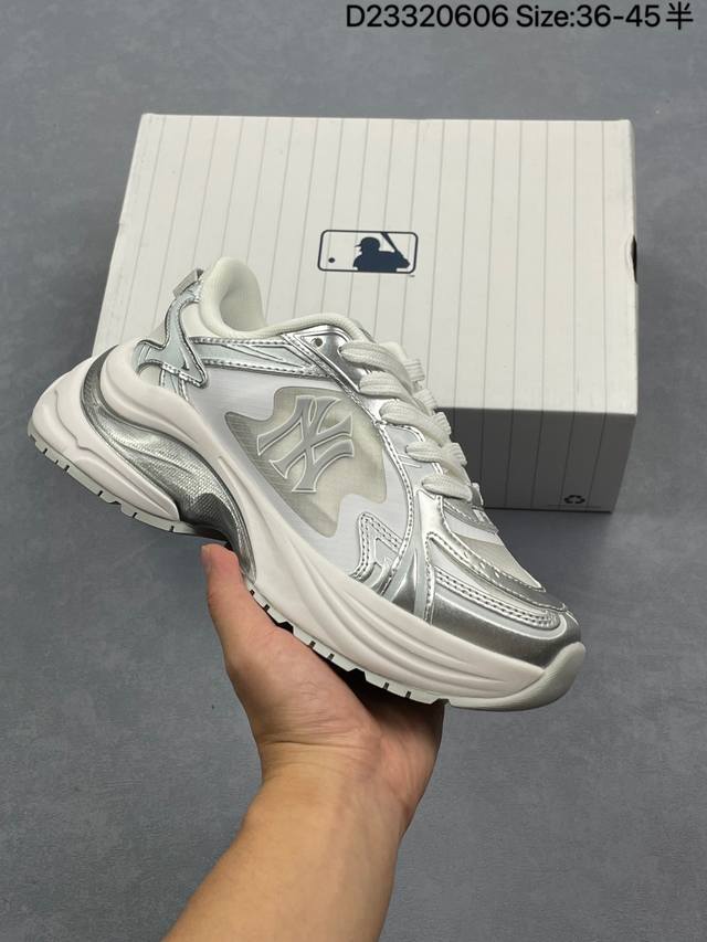 Mlb New York Yankees Curve Runner 舒适百搭 防滑耐磨 低帮 流浪鞋跑步鞋 货号:3Arnsplan 尺码:36-45半 D23
