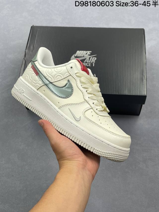 Nike Air Force 7 Lv8 原楦头原纸板 打造纯正低帮空军版型 专注外贸渠道 全掌内置蜂窝气垫 原盒配件 原厂中底钢印、拉帮完美 货号:Hq203