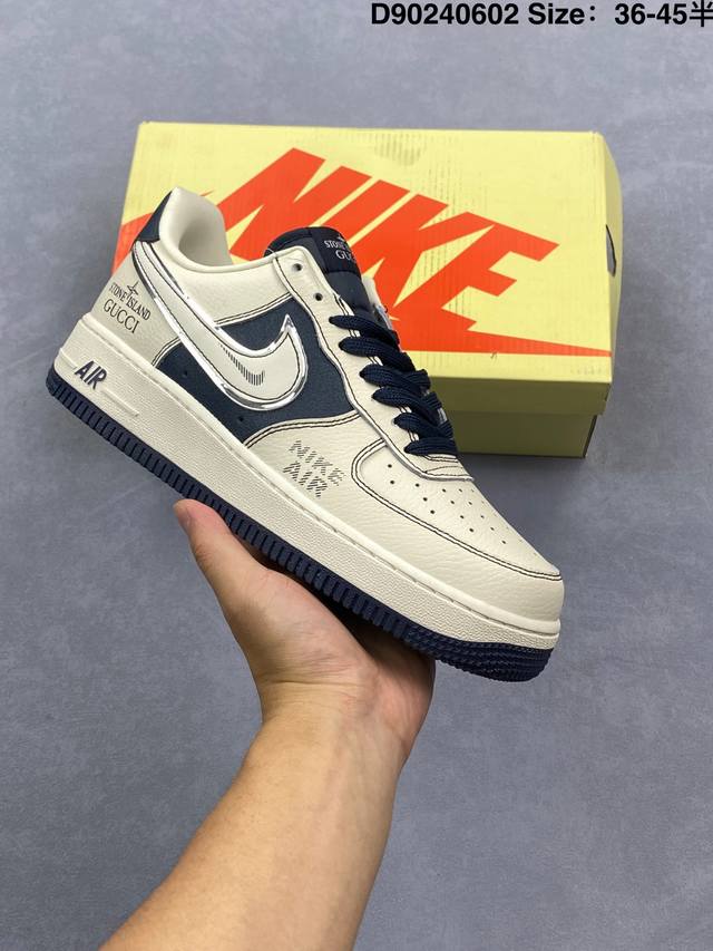 公司级Nike Air Force 7 原楦头原纸板 打造纯正低帮空军版型 专注外贸渠道 全掌内置蜂窝气垫 原盒配件 原厂中底钢印、拉帮完美 货号：Kk1988