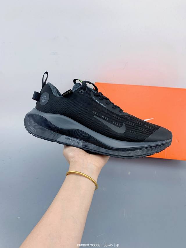 耐克 Nike Infinity Run 4 Gore-Tex 男女子防水公路跑步鞋 厚底增高百搭老爹运动鞋。Nike Reactx 泡绵提供高出 Nike R