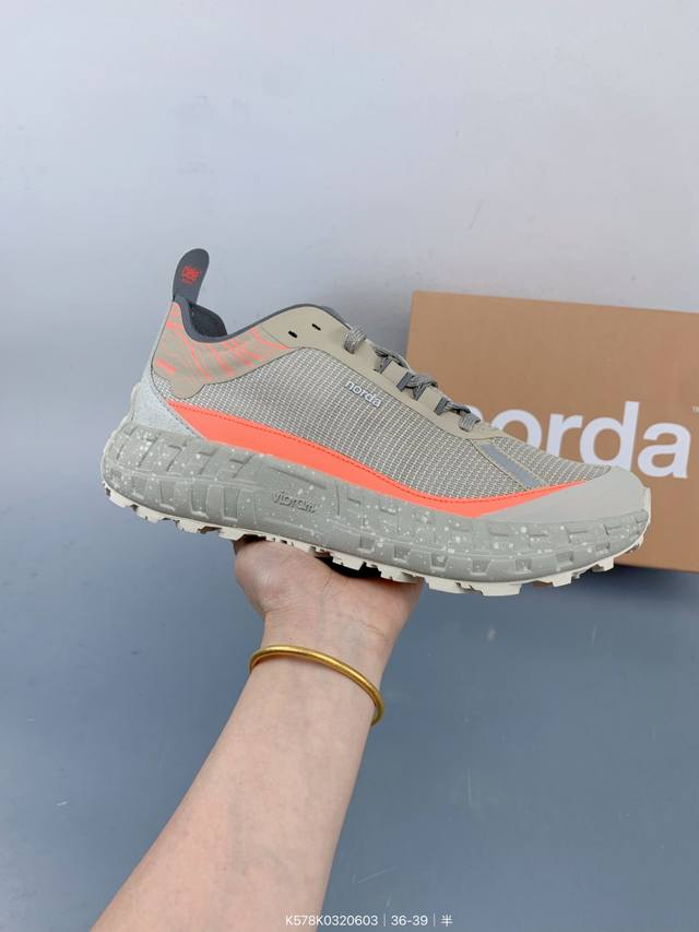 公司级Norda 001 厚底系带耐磨 低帮 户外 越野登山功能鞋 舒适鞋面 具有很好的延展性 时尚质感鞋面 系带闭合方式 后跟采用柔软材质舒适贴合脚踝 Siz