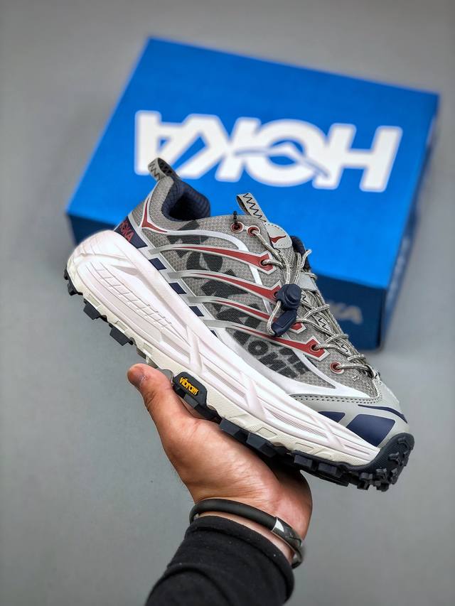 Hoka One One Mafate Three2 全新配色创立于 9年，始终致力于为所有跑者提供更新、更好的跑步 装备。相比常规跑鞋，Hoka One On