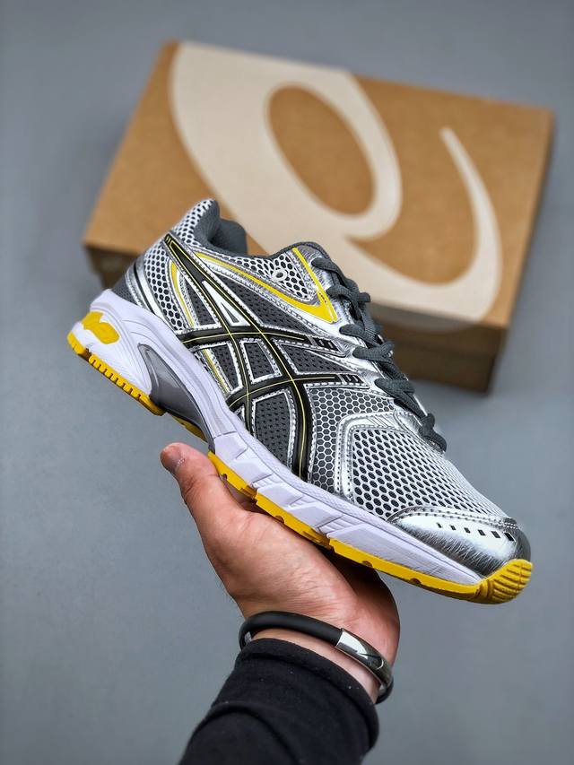 Asics Gel-Ds Trainer 14 柔软舒适防滑耐磨 低帮 休闲跑步鞋 男女同款 #原厂原数据开发 采用工程弹性双层再生针织密度鞋面材质，后跟3D可