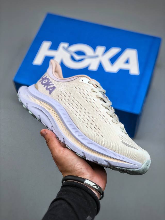 Hoka M Kawana 全新配色 这个品牌来自于新西兰的毛利语，Hoka表示大地，One One表示飞越，连起来就是飞越地平线，One One不是读作“万万