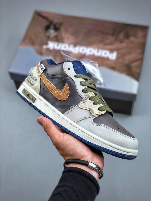 Nike Jordan Air Jordan 1 拓荒骑士 棕灰纯原大厂出品 极力推荐定制鞋盒 大厂纯原品质出货 超高清洁度 皮料切割干净无任何毛边 细节完美