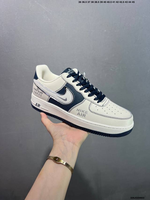 Nike Air Force 1 ‘07 Low 空军一号 低帮 运动鞋 休闲鞋 折边针车 工艺难度大 原楦头原纸板 原装鞋盒 定制五金配件 内置全掌气垫 原厂
