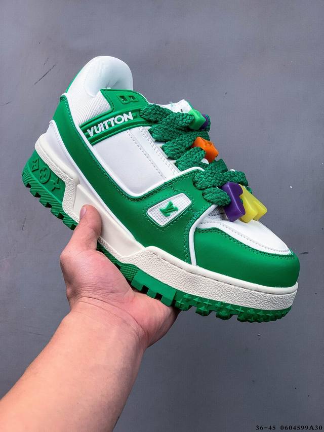 集图 Louis Vuitton Lv 路易威登 Trainer Maxi 胖丁 低帮休闲板鞋 全新私人订单出货 海淘代购同渠道 正确折叠鞋盒 平台外贸高端零售