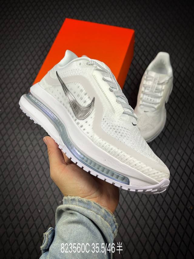 C 公司级Nike Air Zoom Pegasus Premium 耐克 新款气垫缓震休闲跑步鞋 Pegasus Premium 搭载了 Nike 最先进的三