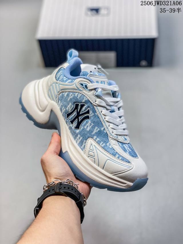 公司级Mlb Winner Chunky 纽约洋基队 潮流时尚厚底运动鞋 张凌赫同款 出游大胆穿 上镜C位密码 以复古基调书写千禧美学 融合现代机能元素风格重塑